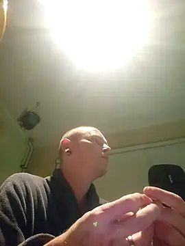piercingpik online show from 06-13-26, 08:40