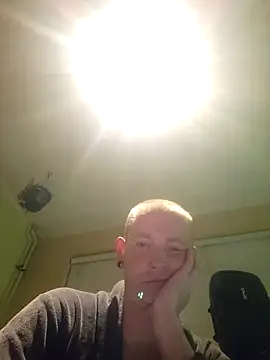 piercingpik online show from 06-15-26, 08:33