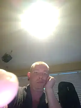 piercingpik online show from 06-18-26, 08:02