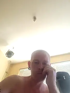 piercingpik online show from 06-25-26, 09:47