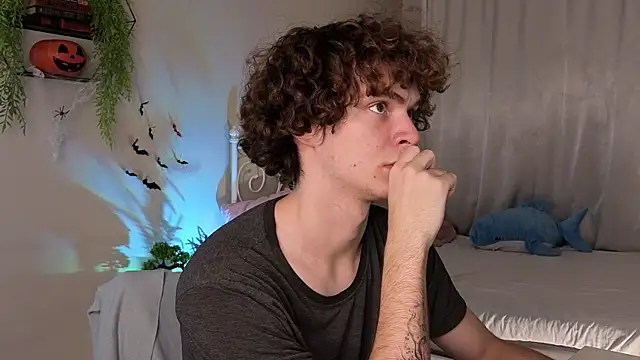 Tommy Jamm online show from 10-31-25, 02:29