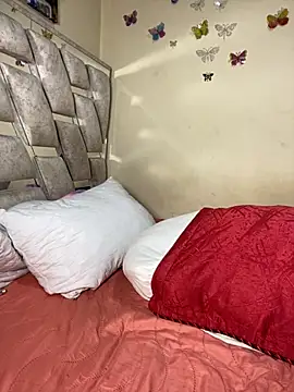 Vliacoooper2 online show from 10-21-25, 06:03