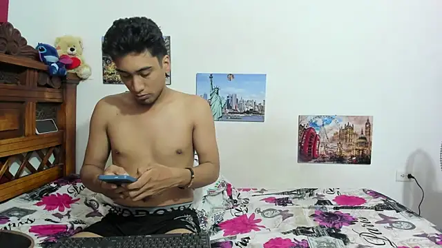 Roxana Tony online show from 03-28-26, 02:00