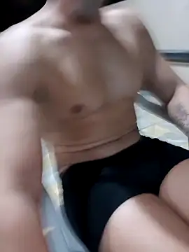 Snapshot of casalexibicao23 chatting on 10-15-25, 09:37 casalexibicao23 online show from 10-15-25, 09:37