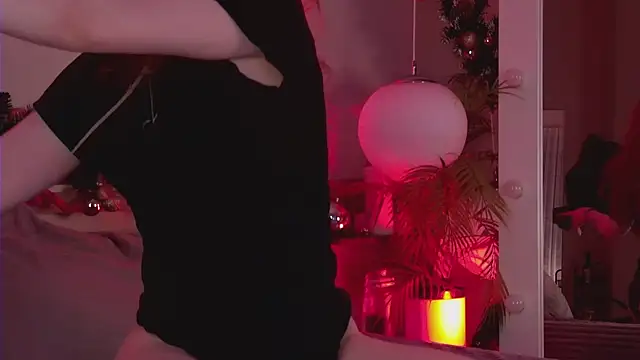 Snapshot of MiaEuphoria_ chatting on 01-13-26, 03:23 MiaEuphoria online show from 01-13-26, 03:23