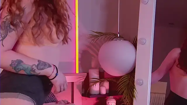 Snapshot of MiaEuphoria_ chatting on 02-09-26, 04:05 MiaEuphoria online show from 02-09-26, 04:05