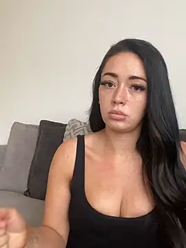 Snapshot of ItsCOCOx chatting on 09-11-25, 02:50 ItsCOCOx online show from 09-11-25, 02:50