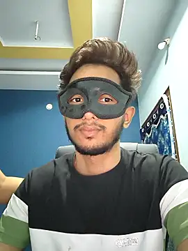 Snapshot of SassyWildCouple chatting on 09-26-25, 04:22 SassyWildCouple online show from 09-26-25, 04:22