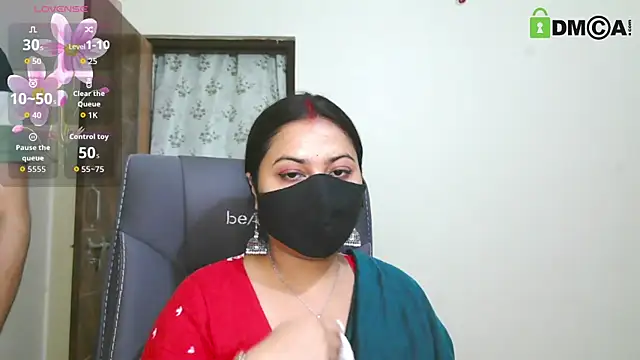 SassyWildCouple online show from 04-24-26, 05:48