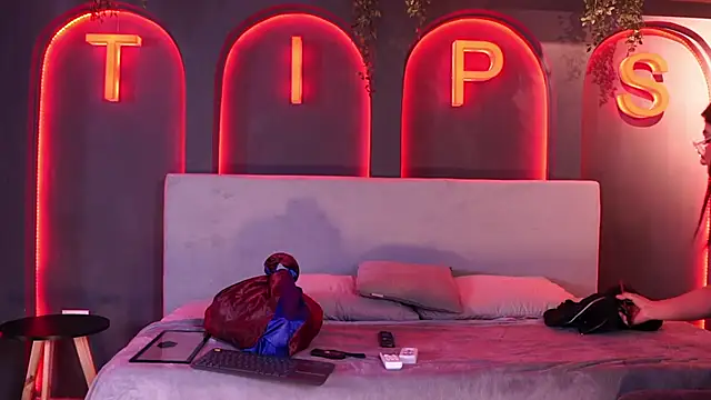 Snapshot of Roma_hells chatting on 09-14-25, 09:03 Roma hells online show from 09-14-25, 09:03