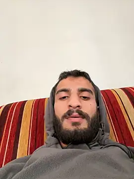 Snapshot of Ylcn11 chatting on 11-14-25, 10:36 Ylcn11 online show from 11-14-25, 10:36