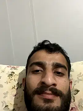 Snapshot of Ylcn11 chatting on 11-14-25, 10:51 Ylcn11 online show from 11-14-25, 10:51