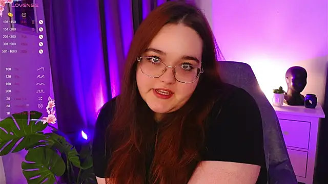 Neko Moor online show from 11-28-25, 08:44