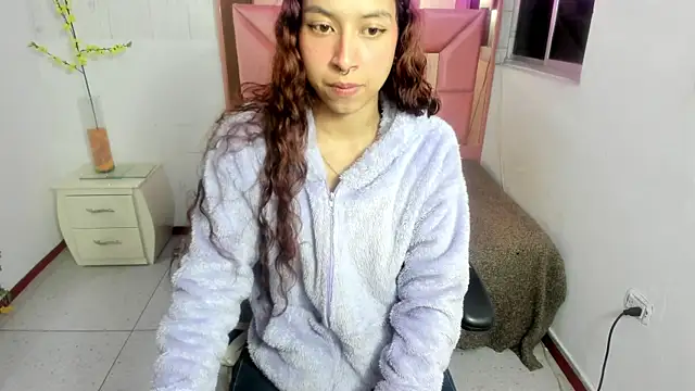 anna moon11 online show from 05-14-26, 03:46