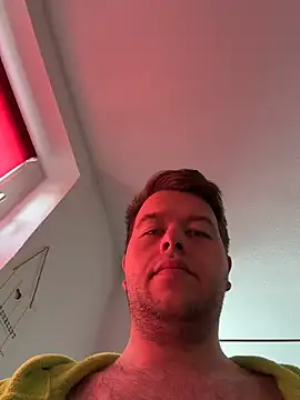 Snapshot of Lars2306 chatting on 06-17-26, 07:33 Lars2306 online show from 06-17-26, 07:33
