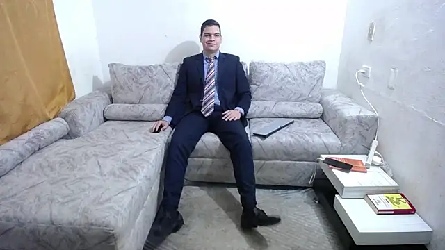 Victor Maitland online show from 10-24-25, 08:05