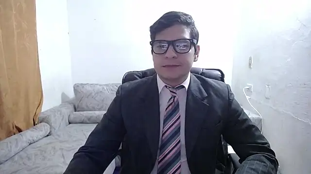 Victor Maitland online show from 04-21-26, 08:55