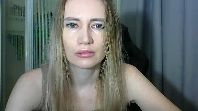 JessFoxxx online show from 01-07-26, 03:31