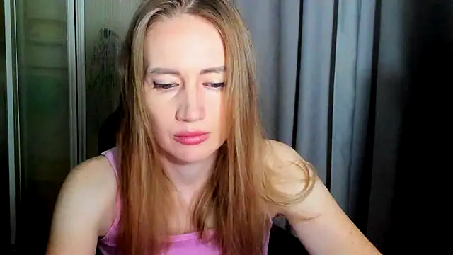 JessFoxxx online show from 06-12-26, 03:05