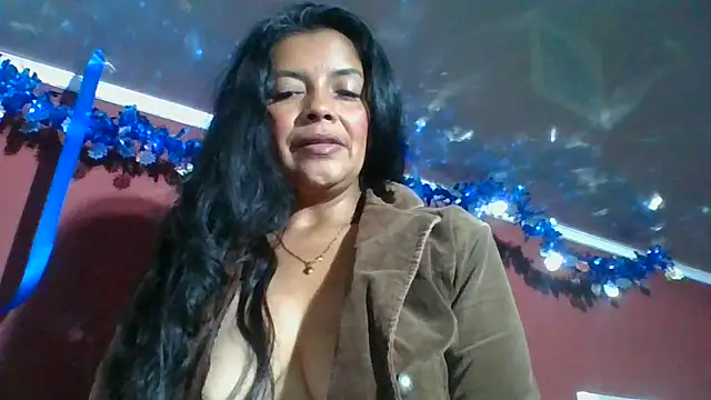 DianaOchoa  online show from 12-17-25, 07:47