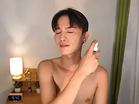 asian dai online show from 04-24-26, 08:39