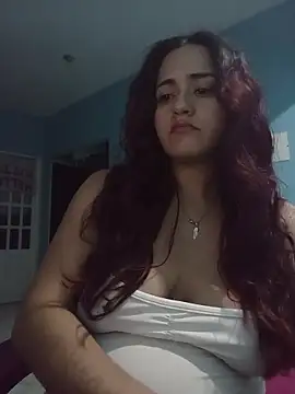 Snapshot of candy__fox_ chatting on 01-11-26, 06:40 candy fox online show from 01-11-26, 06:40