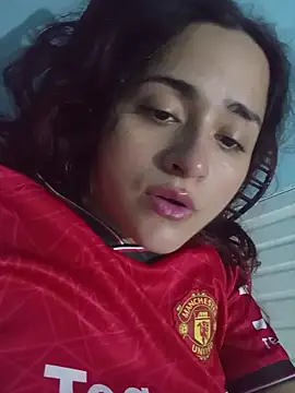 Snapshot of candy__fox_ chatting on 01-13-26, 12:27 candy fox online show from 01-13-26, 12:27