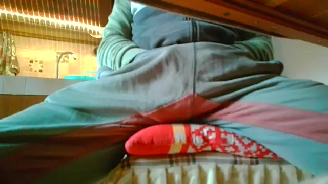 Snapshot of Prince-sexy chatting on 09-26-25, 06:50 Prince-sexy online show from 09-26-25, 06:50