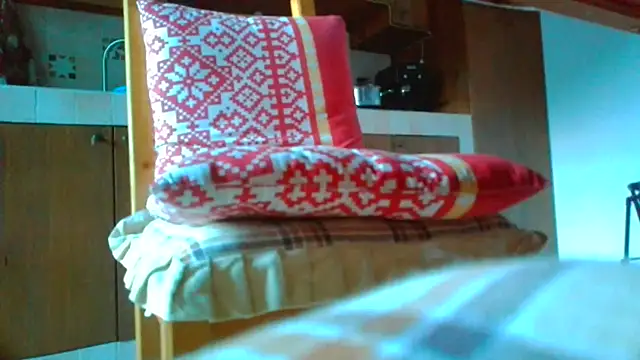 Snapshot of Prince-sexy chatting on 10-07-25, 06:43 Prince-sexy online show from 10-07-25, 06:43