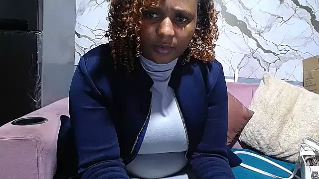 Snapshot of Goddessberry chatting on 07-30-26, 07:35 Goddessberry online show from 07-30-26, 07:35