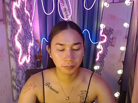 in yourdreamstarxx online show from 12-03-25, 08:18