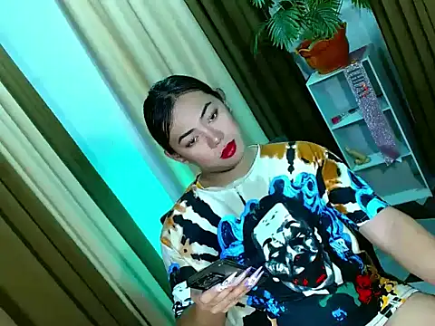 Snapshot of bigfattycocksonya27 chatting on 10-04-25, 04:10 bigfattycocksonya27 online show from 10-04-25, 04:10