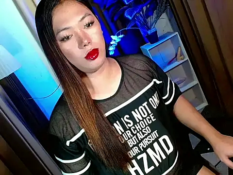 Snapshot of bigfattycocksonya27 chatting on 12-04-25, 10:35 bigfattycocksonya27 online show from 12-04-25, 10:35