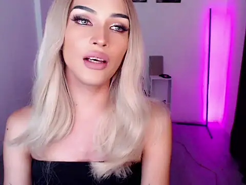 Alicegreenexx online show from 04-15-26, 11:27