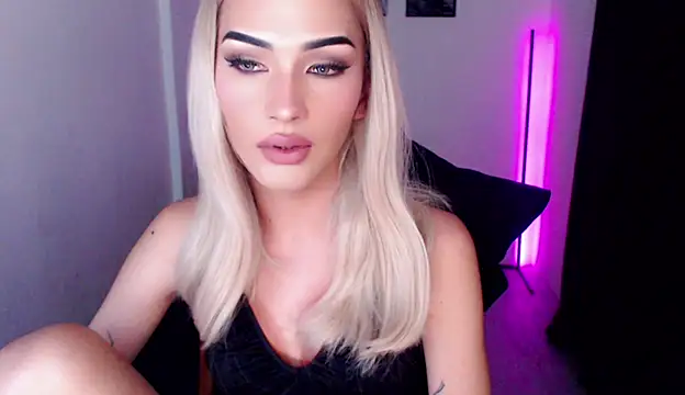 Alicegreenexx online show from 05-21-26, 04:08