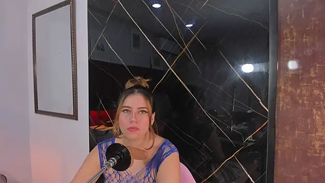 abby blond  online show from 09-09-25, 12:26