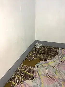 Snapshot of kate_69x chatting on 11-30-25, 08:46 kate 69x online show from 11-30-25, 08:46