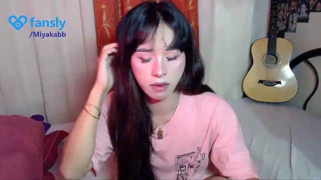 Snapshot of chakababe chatting on 05-15-26, 10:28 chakababe online show from 05-15-26, 10:28