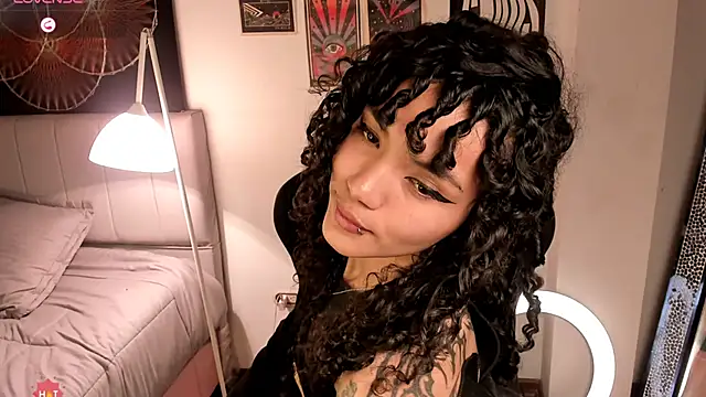 Nati     online show from 12-17-25, 04:29