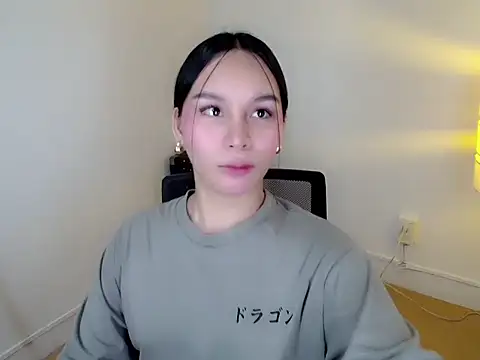 holly tabby online show from 01-07-26, 09:06