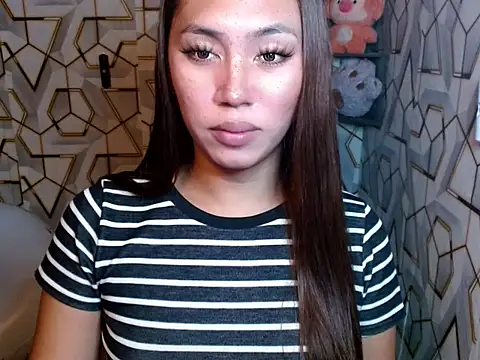 Snapshot of sugar_hailey chatting on 11-13-25, 04:17 sugar hailey online show from 11-13-25, 04:17