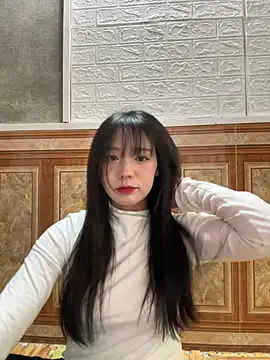 Snapshot of binejr chatting on 11-30-25, 04:27 binejr online show from 11-30-25, 04:27