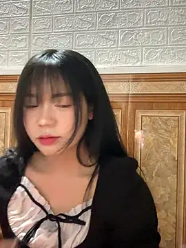 Snapshot of binejr chatting on 12-16-25, 03:55 binejr online show from 12-16-25, 03:55