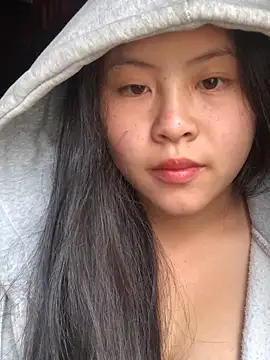 Snapshot of Tiiahpu chatting on 12-03-25, 06:54 Tiiahpu online show from 12-03-25, 06:54