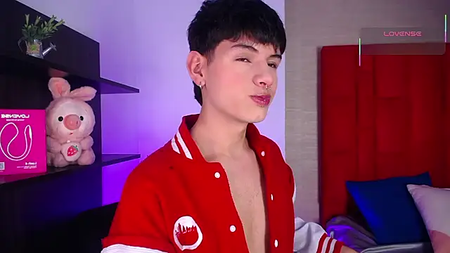 Ezra Storm online show from 03-08-26, 04:49