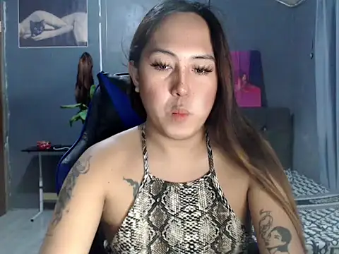 urtranspinay online show from 11-20-25, 04:51