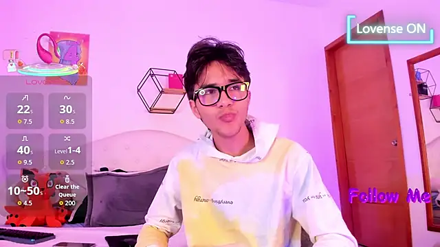 Snapshot of jin_luna chatting on 10-09-25, 12:25 jin luna online show from 10-09-25, 12:25