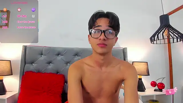 Snapshot of jin_luna chatting on 11-12-25, 12:16 jin luna online show from 11-12-25, 12:16