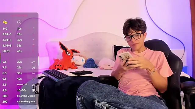 Snapshot of jin_luna chatting on 11-25-25, 12:27 jin luna online show from 11-25-25, 12:27