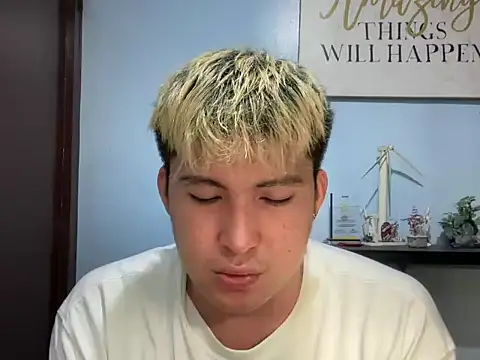 lovely jay online show from 05-20-26, 06:03